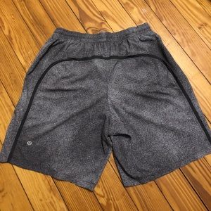 Men’s Lulu Lemon Shorts